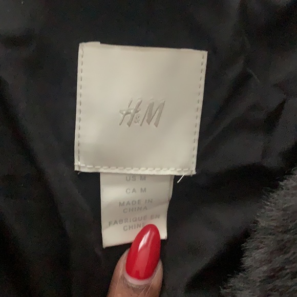 Faux Fur Coat from H&M - Picture 2 of 2